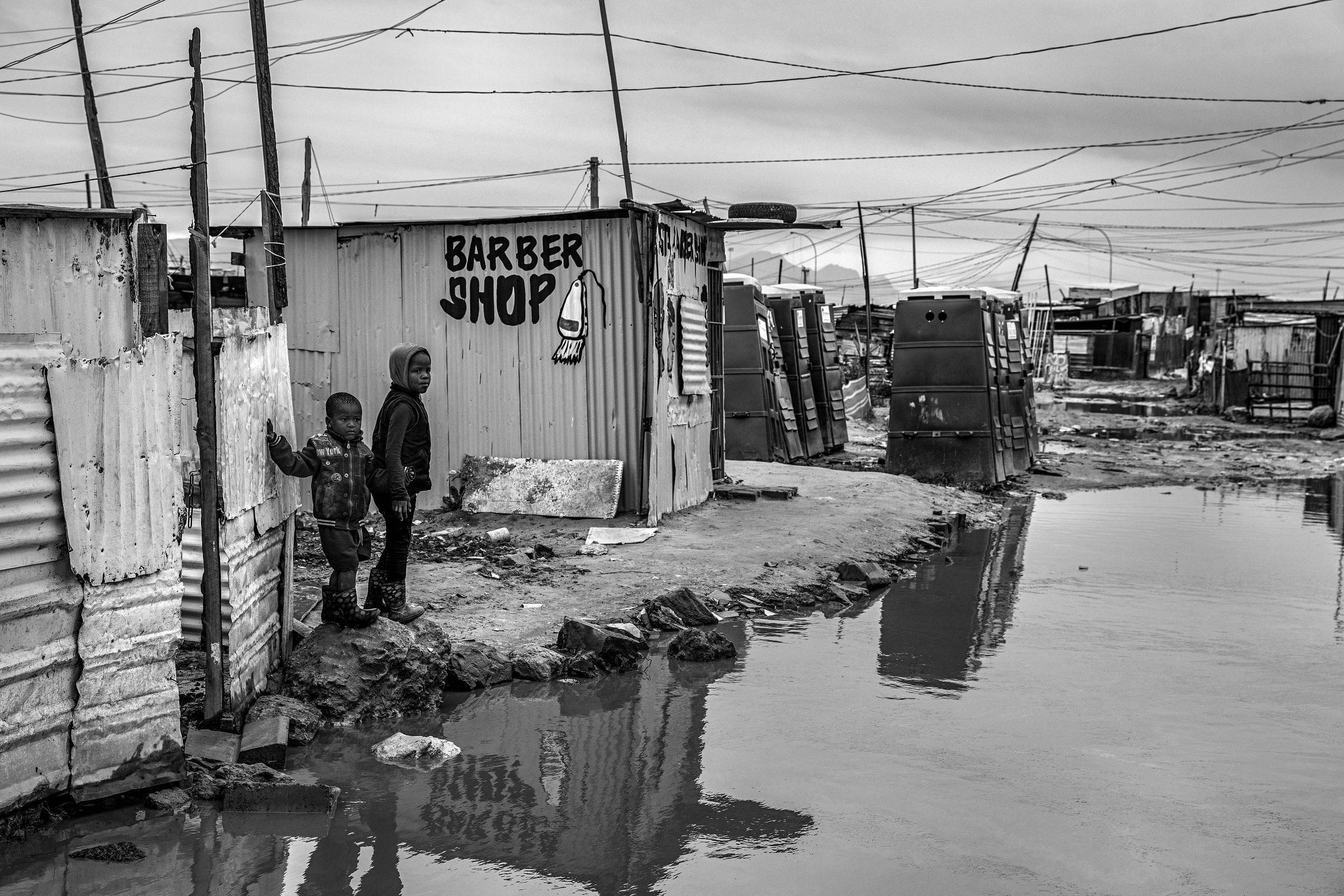 how were townships in south africa used during the apartheid