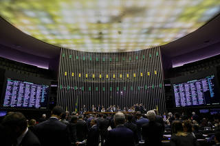 Plenário da Câmara durante votação dos destaques da reforma da Previdência