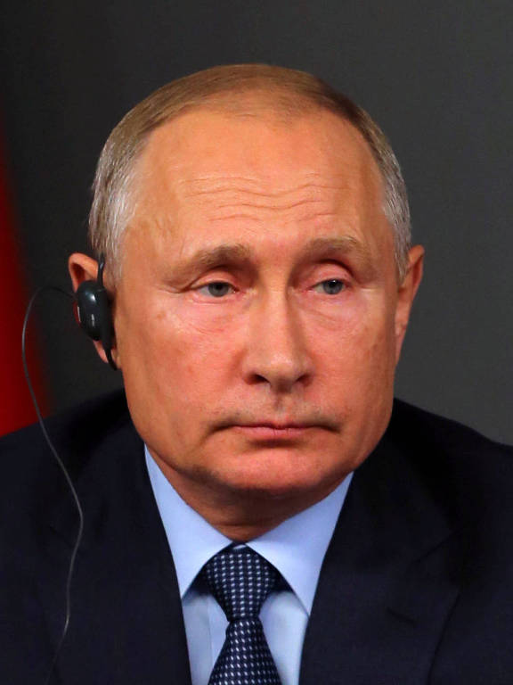 Putin durante entrevista coletiva na Turquia, em outubro de 2018