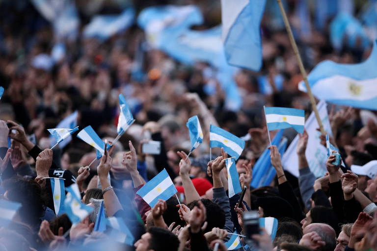 Comício da campanha presidencial argentina, em Rosario 