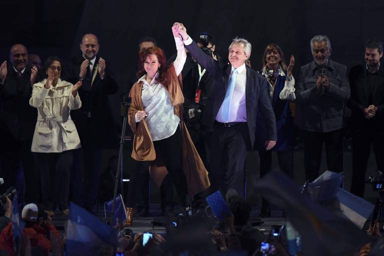 Alberto Fernandéz e Cristina Kirchner em campanha