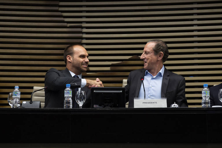 O deputado federal Eduardo Bolsonaro (PSL) foi recebido pelo presidente da Fiesp, Paulo Skaf, para um jantar na federação