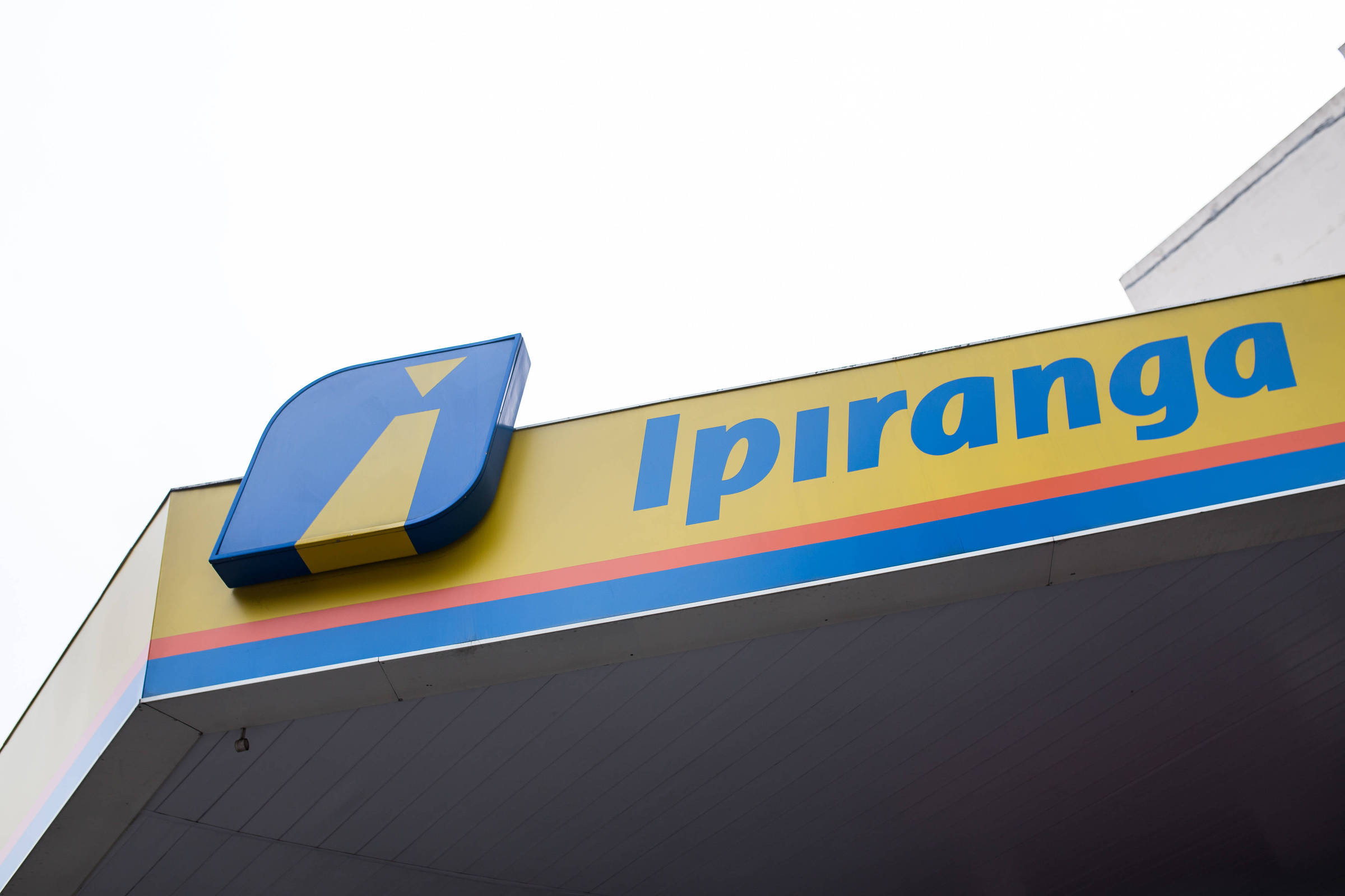 Ipiranga diz que Receita sequestrou valores da empresa