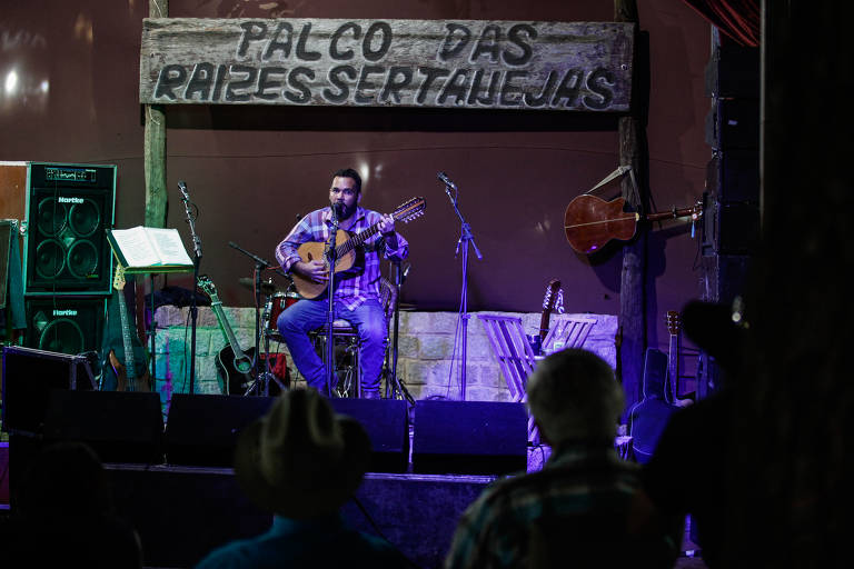 Pedro Bento e Zé da Estrada - Barretos, Peão e Viola - Ouvir Música