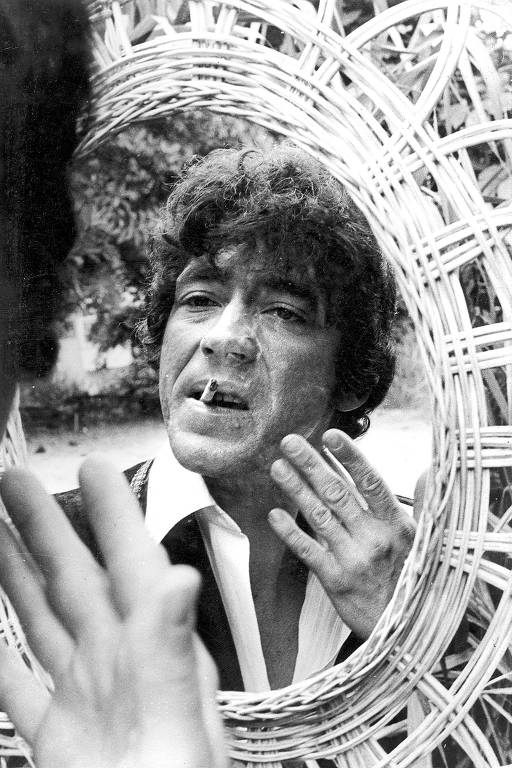 O cantor Raul Seixas nos anos 70, em foto do cineasta Ivan Cardoso