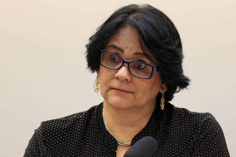 A ministra Damares Alves