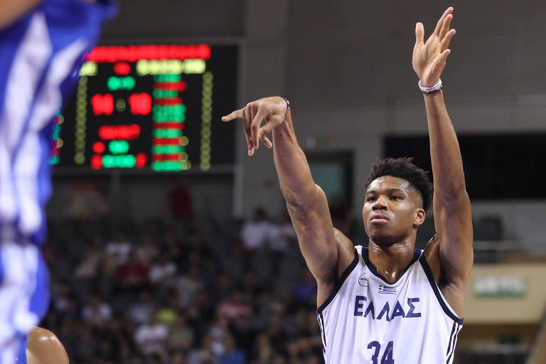 Mundial de basquetebol: Brasil vence Grécia, Bruno Caboclo 'abafou' o  gigante Giannis Antetokounmpo - Basquetebol - SAPO Desporto