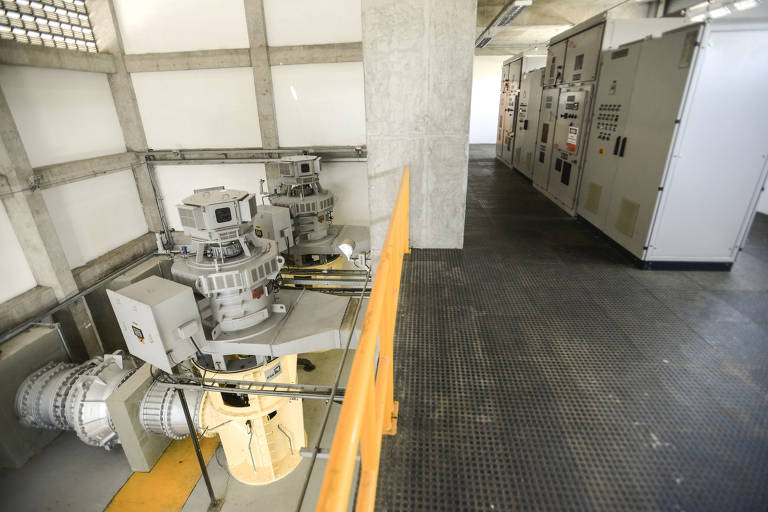 Máquinas dentro da Estação de Bombeamento 5