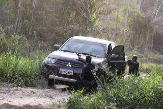 Federal Police officers shoot suspected loggers during an operation conducted jointly with the Brazilian Institute for the Environment and Renewable Natural Resources (IBAMA) at an illegal gold mine near the city of Altamira