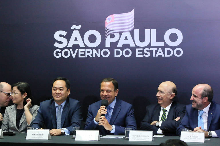 Em entrevista na China, Doria defendeu a moderação e o centrismo na política como um desejo da sociedade, e disse esperar que Bolsonaro retomasse o caminho do diálogo após uma série de declarações e acenos à fatia mais radical de sua base eleitoral