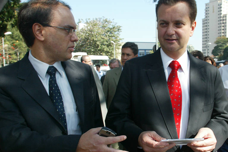 Entre 2007 e 2010 Moraes foi secretário municipal de Transportes de São Paulo na gestão de Gilberto Kassab. Entre 2009 e 2010, inclusive, chegou a acumular ainda a direção da Secretaria Municipal de Serviços, virando uma espécie de "supersecretário"