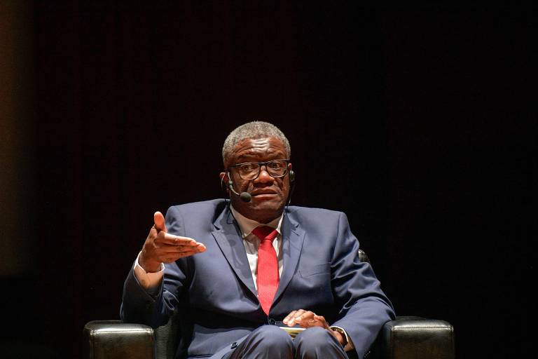 Médico congolês Denis Mukwege em encontro em Bogotá, em agosto de 2019 