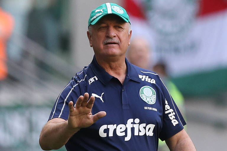 Felipão não é mais o treinador do Palmeiras; os maus resultados e mais uma eliminação no mata-mata da Libertadores provocaram sua demissão