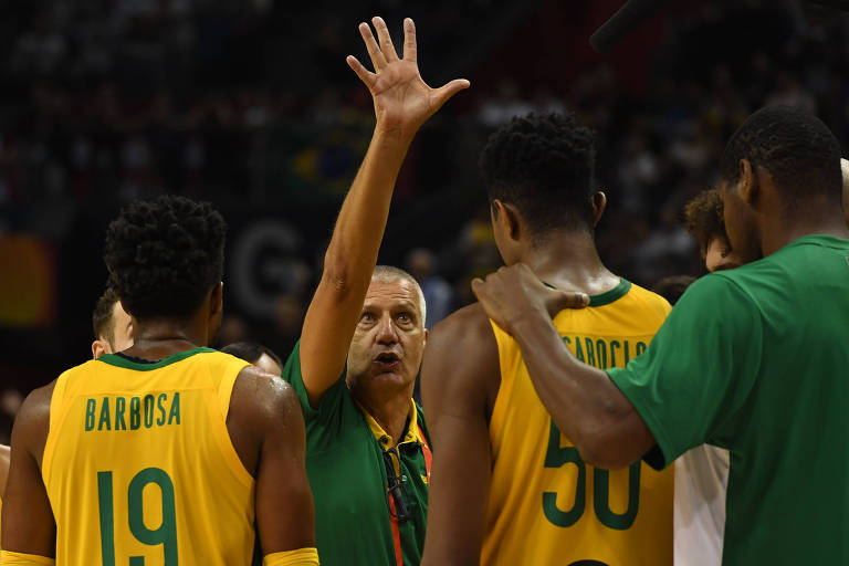 Mundial de basquetebol: Brasil vence Grécia, Bruno Caboclo 'abafou' o  gigante Giannis Antetokounmpo - Basquetebol - SAPO Desporto