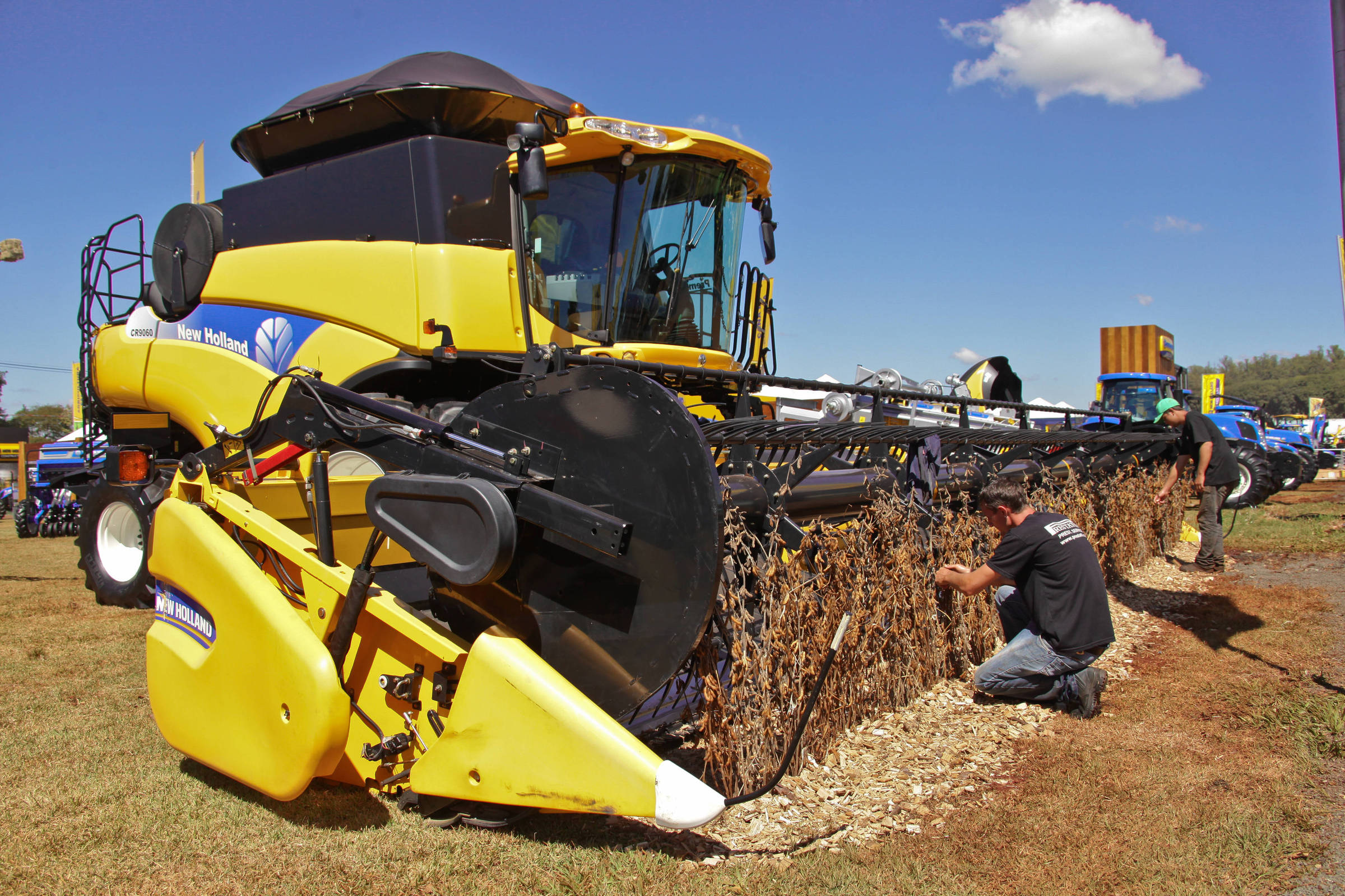 New Holland Construction promove ações durante a Copa do Brasil