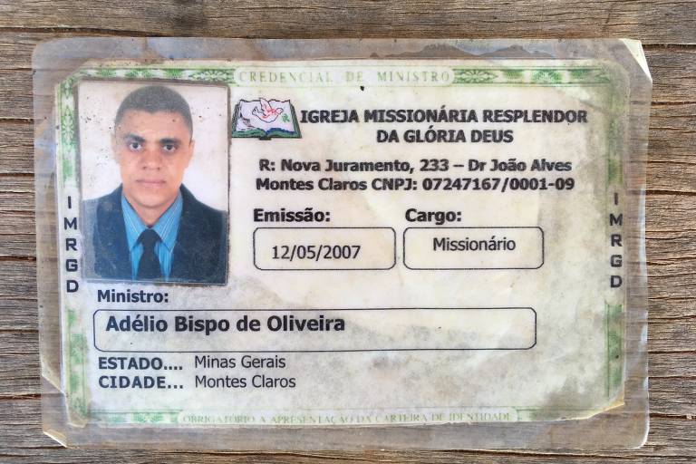 Carteirinha de Adélio da época em que atuava como missionário da Igreja Missionária Resplendor da Glória de Deus