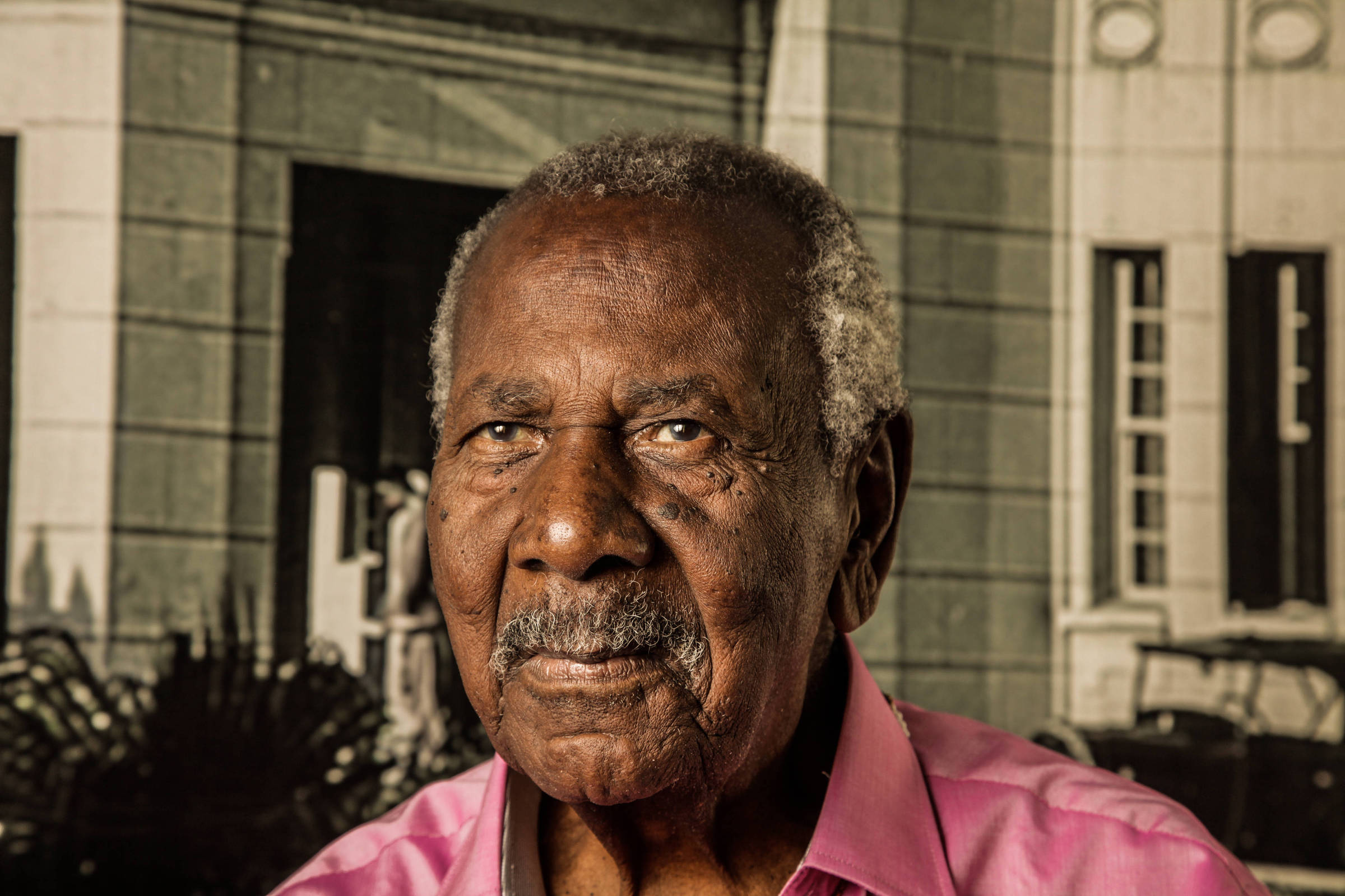 O poeta Carlos de Assumpção, 92 06/09/2019 Ilustríssima