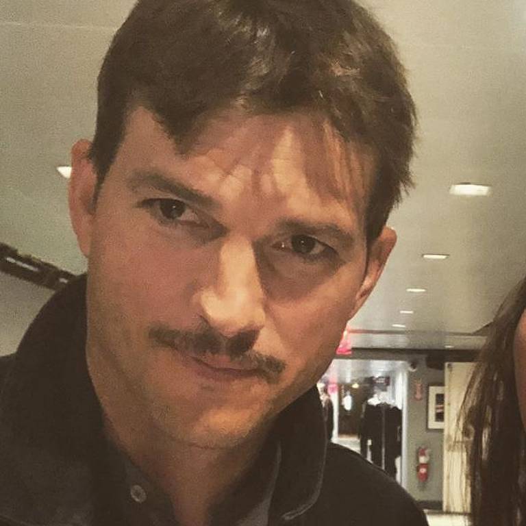 Ashton Kutcher adota novo visual