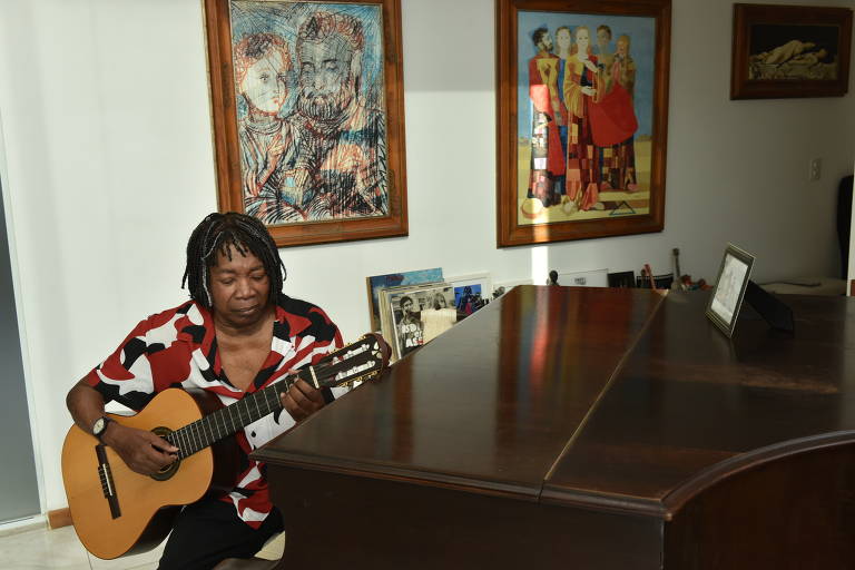 O cantor Milton Nascimento durante entrevista para a coluna Mônica Bergamo em sua casa, em Juiz de Fora (MG), em setembro de 2019