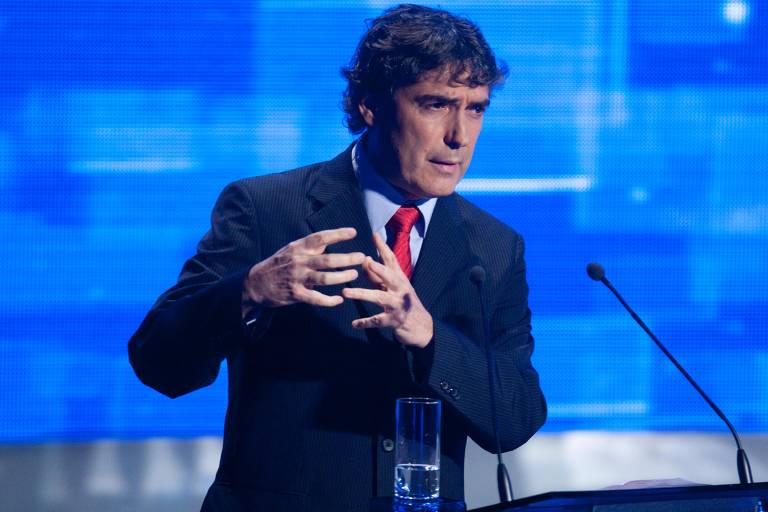 Carlos Giannazi é o nome do PSOL para o pleito