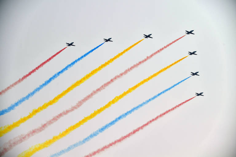Esquadrilha da fumaça fez apresentação