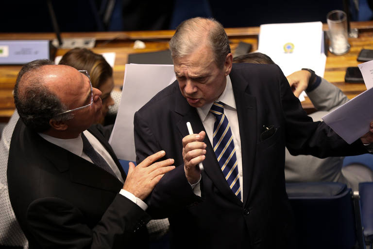 Pontos: o trabalhador poderá usar essa regra se atingir a pontuação exigida no ano em que for se aposentar; a soma da idade com o tempo de contribuição será de 86 pontos (mulheres) e 96 pontos (homens)