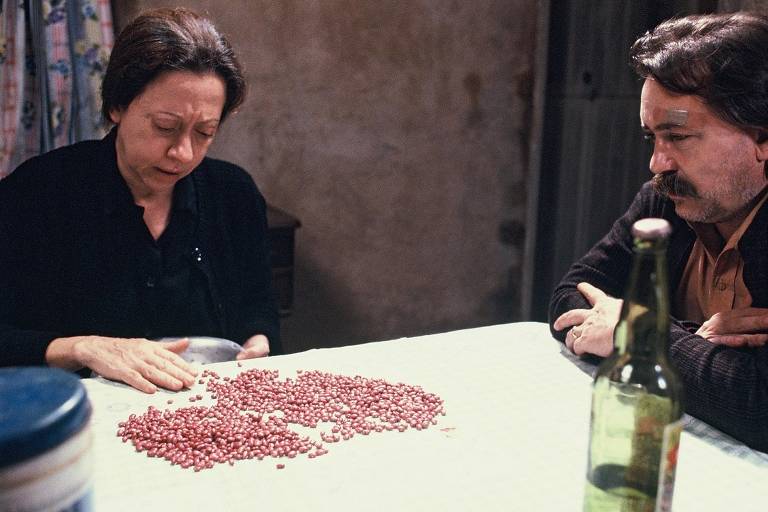 Fernanda Montenegro e Gianfrancesco Guarnieri em cena de "Eles Não Usam Black-Tie"