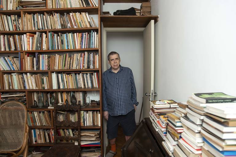 'Embora seja um folhetim satírico, trata da evolução da mulher', conta