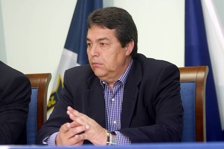 O presidente do São Caetano, Nairo Ferreira, em evento no ABC