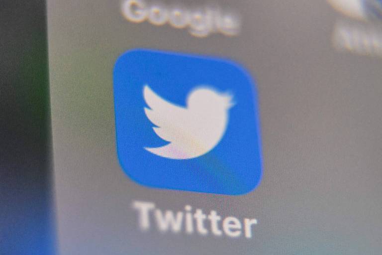Logo do Twitter; empresa afirmou que dados foram usados inadvertidamente 