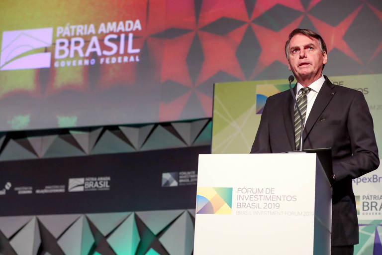 Bolsonaro discursa em fórum de investidores nesta quinta (10), em São Paulo