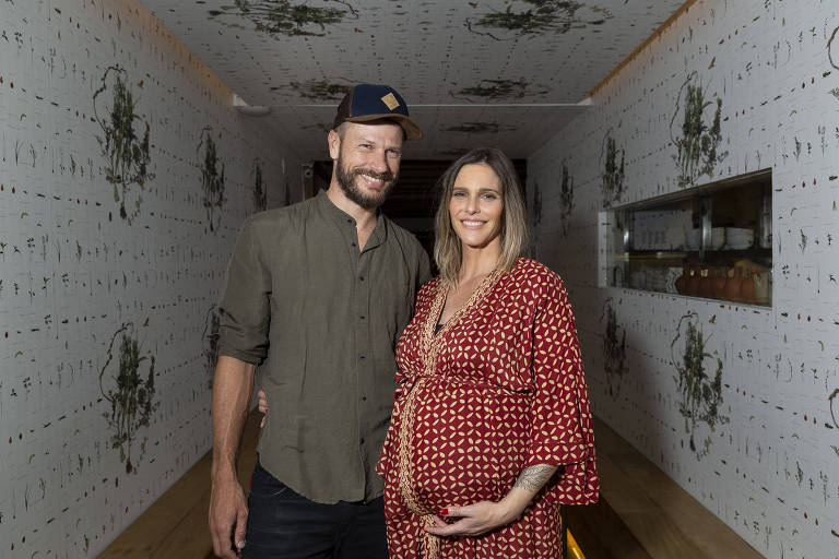 Rodrigo Hilbert e Fernanda Lima só vão escoher nome de bebê após nascimento