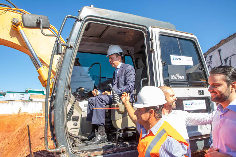 João Doria participa do início de obras da nova estação Jardim Colonial, linha 15-Prata de Metrô