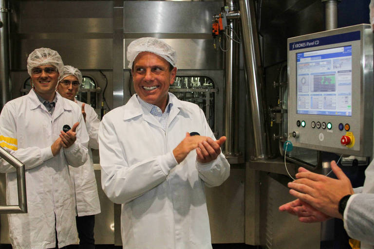 João Doria em inauguração da nova linha de produção da fábrica Natural One, em Jarinu (SP)