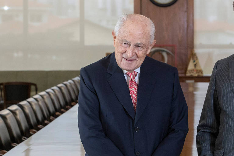 Morre o banqueiro Lázaro Brandão, ex-presidente do conselho do Bradesco