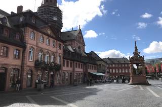 Praça central da cidade de Mainz, a 45 quilômetros de Frankfurt, na Alemanha