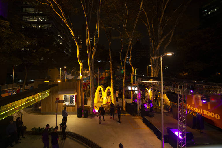 McDonald's vai atender apenas via delivery, drive-thru e viagem no Brasil