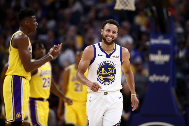 F5 - Celebridades - Nudes do jogador de basquete Stephen Curry vazam na  rede social, segundo site - 20/12/2019