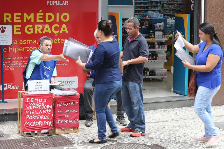 Esquina do desemprego no centro de São Paulo