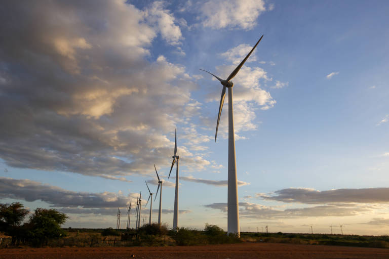 Acciona faz acordo para comprar parques eólicos e entra em renováveis no Brasil