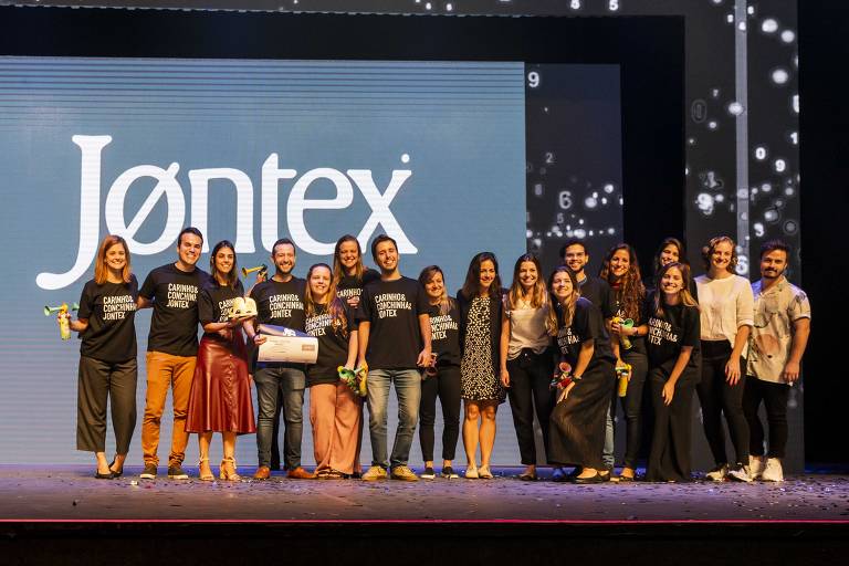 Festa de premiação Top Of Mind, realizada na casa de show Tom Brasil