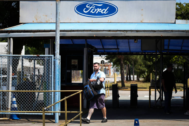 Ford encerra produção de caminhões no Brasil e fecha fábrica em São Bernardo do Campo