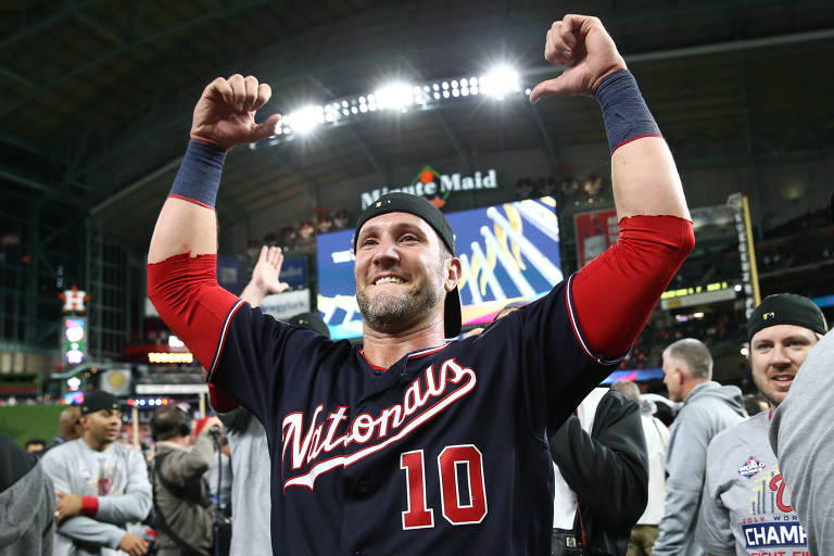 Yan Gomes comemora título do Nationals na World Series