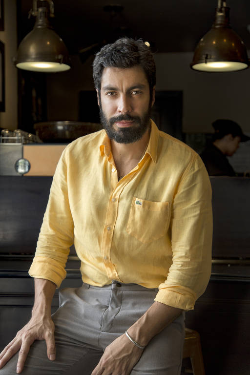 Imagens do ator Vandré Silveira