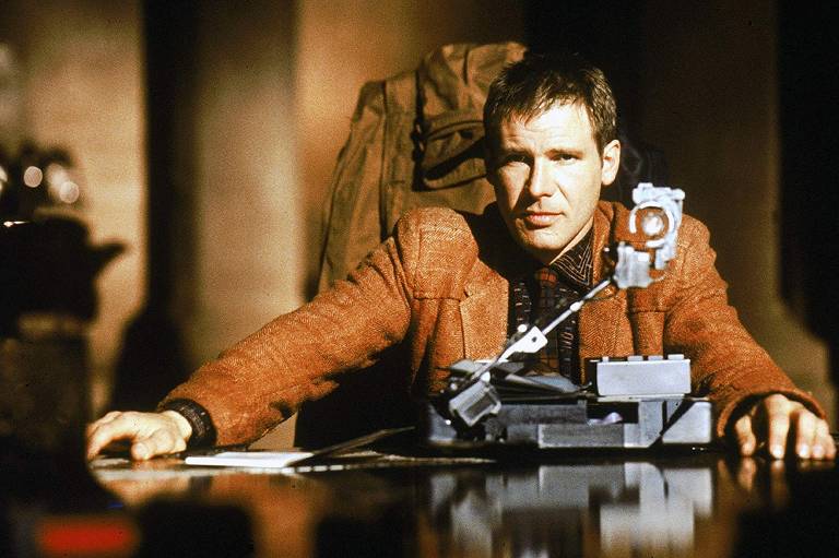 No 2019 de 'Blade Runner', faltam smartphones e sobram orelhões