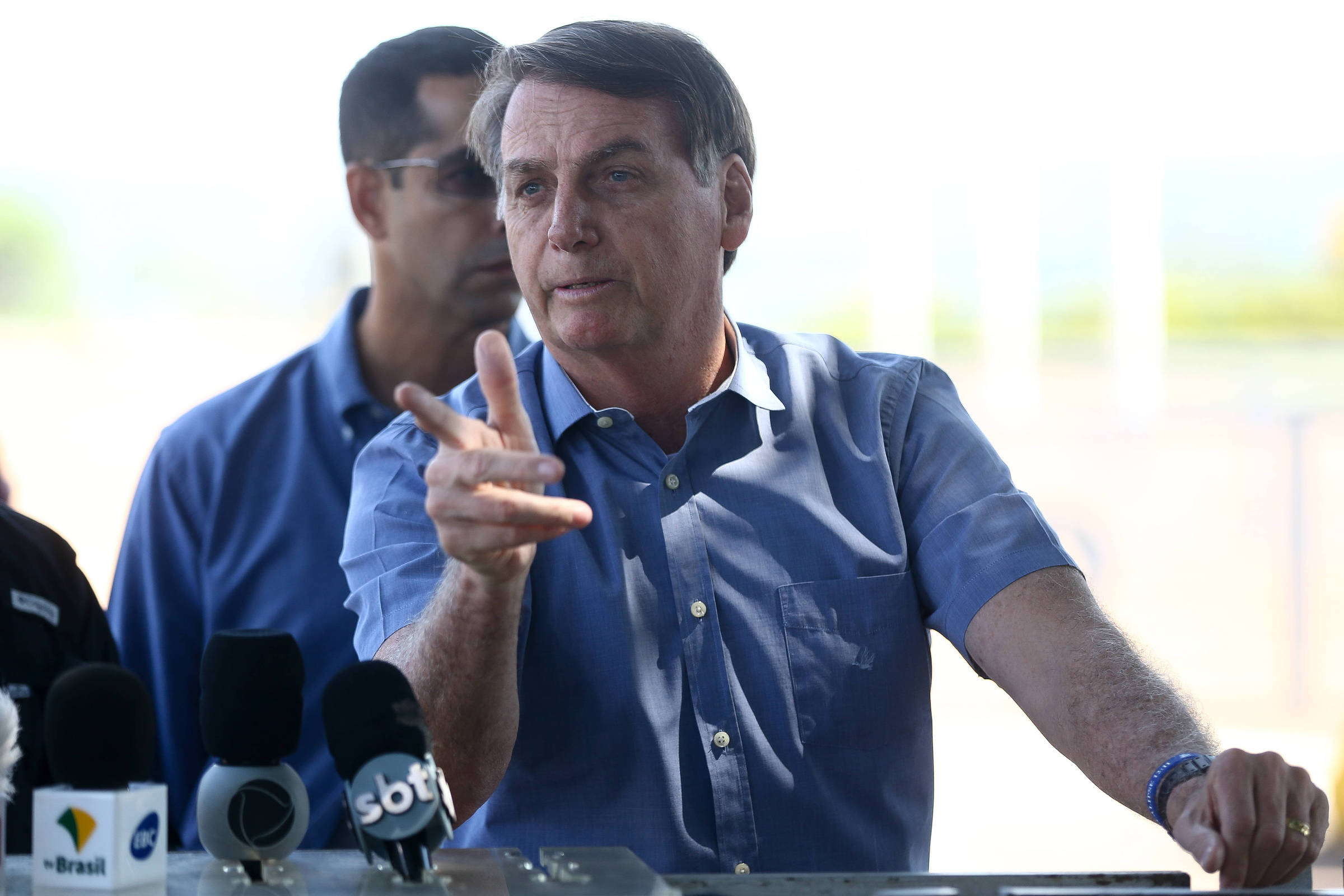 Bolsonaro tenta intimidar apuração do caso Marielle, dizem associações de delegados