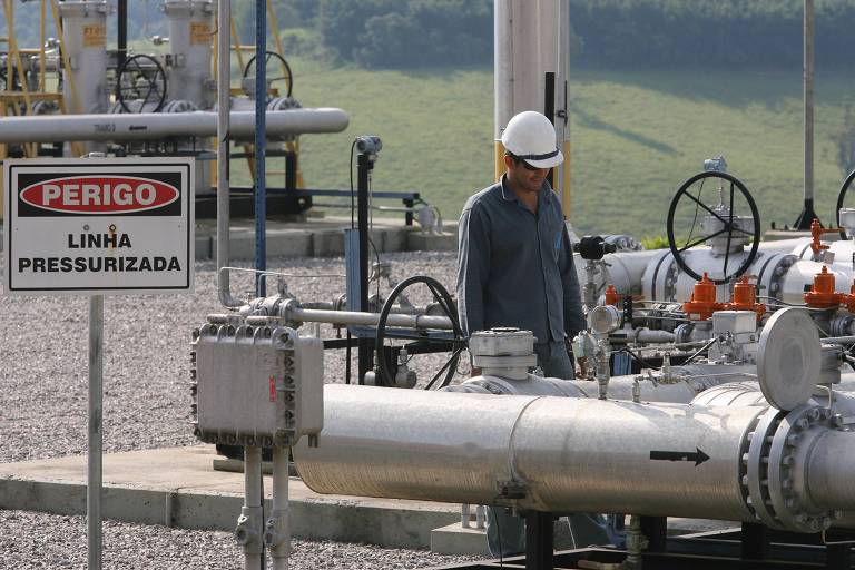 Cade manda ANP suspender licitação do Gasoduto Bolívia-Brasil
