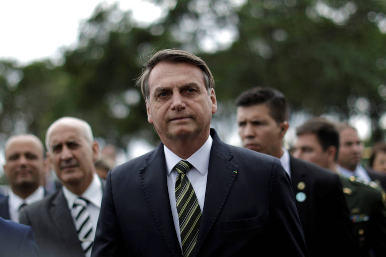 Bolsonaro entrega reformas econômicas ao Congresso; veja fotos