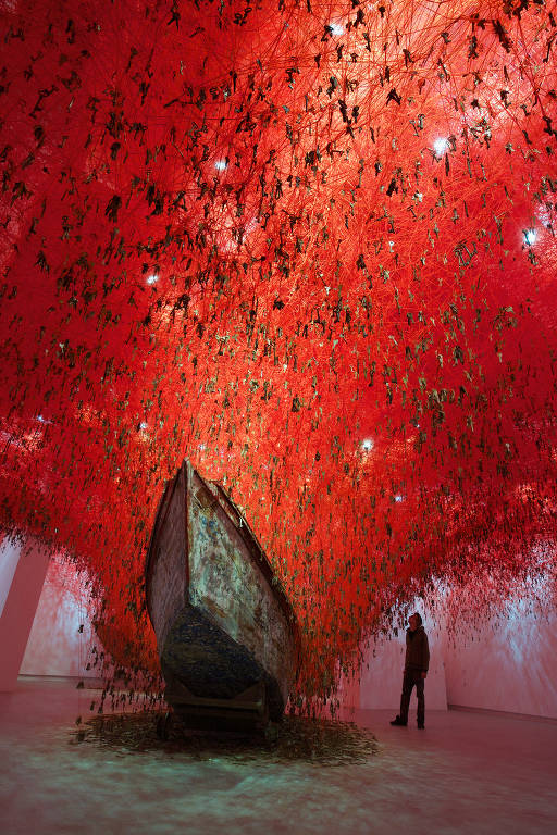 Chiharu Shiota expõe obras em São Paulo