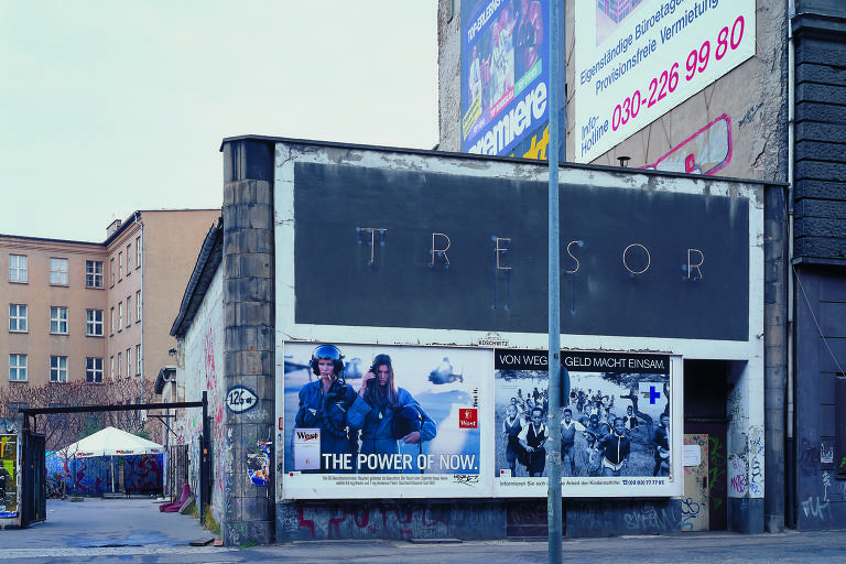 Fotografia da série 'Temporary Spaces' de Martin Eberle